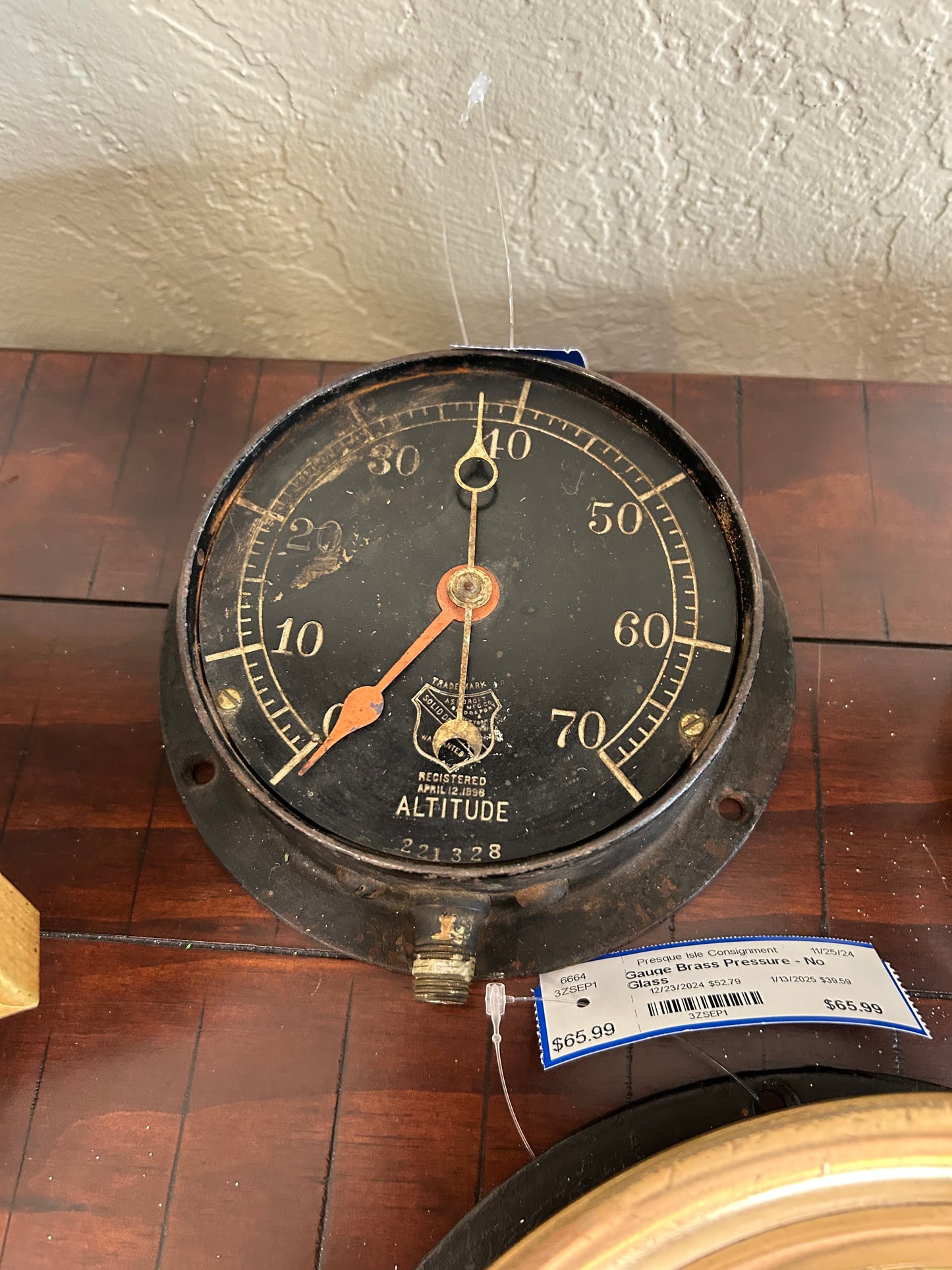 Altimeter Gauge Vintage