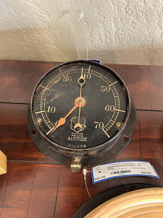 Altimeter Gauge Vintage