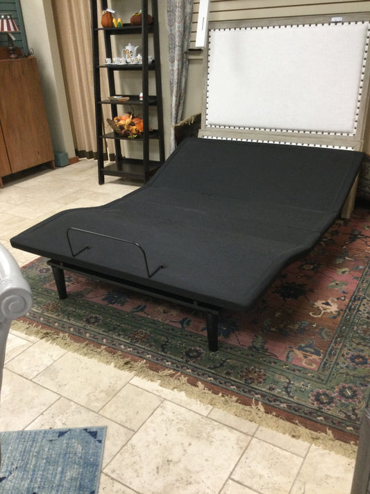 Bedframe Queen Adjustable W/ Remote