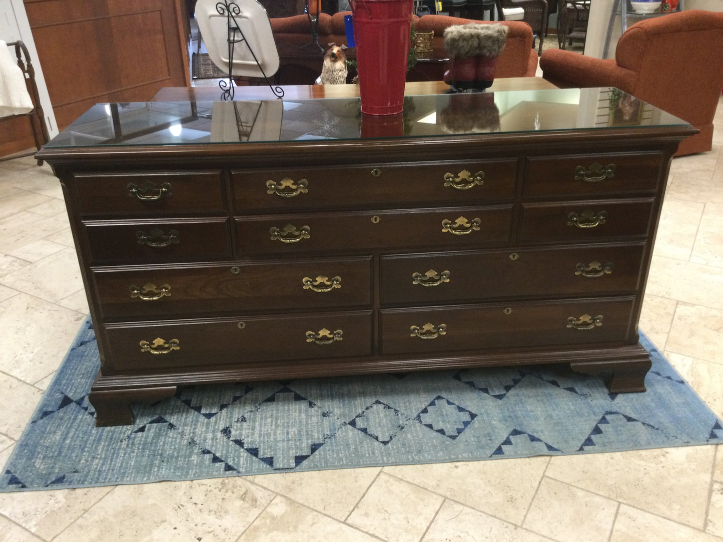 Dresser Long Glass Top 10DRW